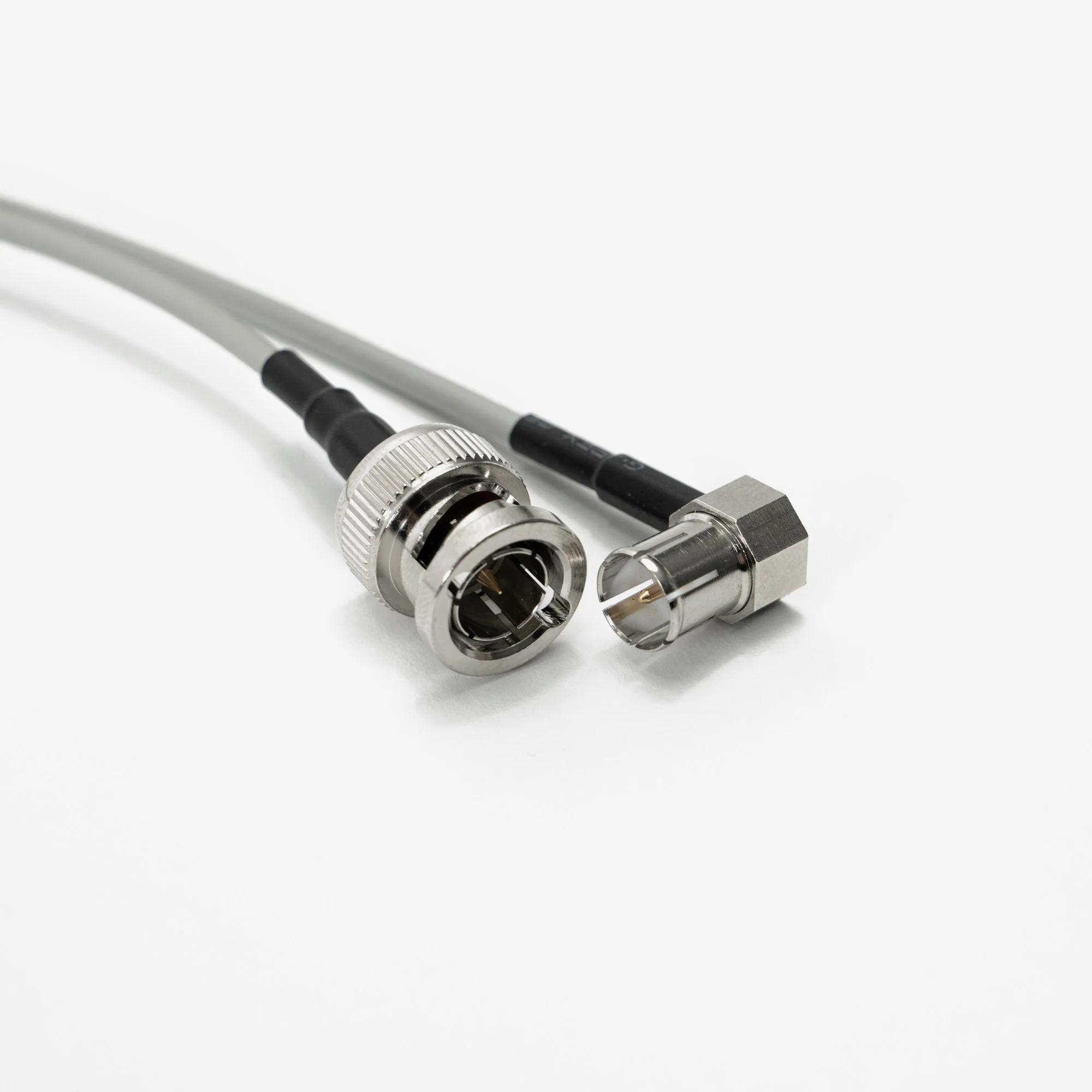Lightweight Low Profile Right Angle to Locking SDI Cable (.75m) - Image 2